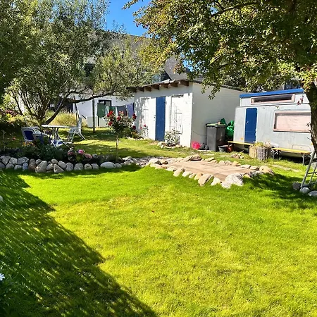 Duenennest Sylt - Privatgarten Mit Leuchtturmblick Im Herzen Von Hoernum